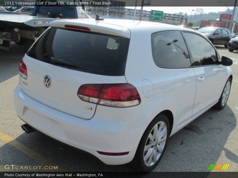Candy White / Titan Black 2011 Volkswagen Golf 2 Door TDI