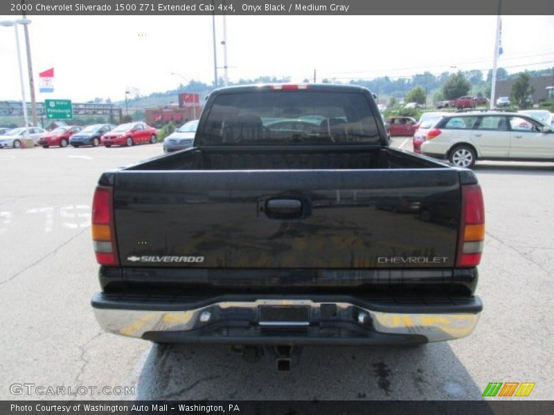 Onyx Black / Medium Gray 2000 Chevrolet Silverado 1500 Z71 Extended Cab 4x4