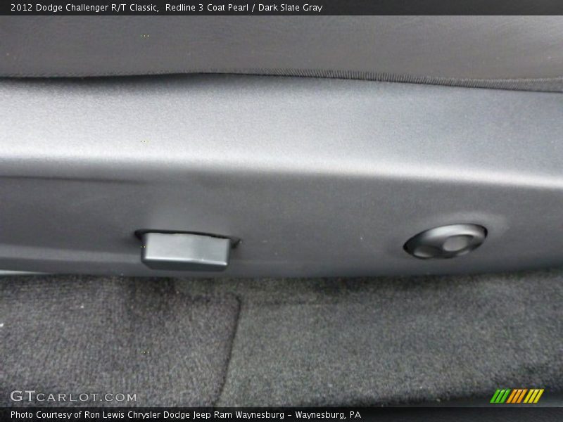 Redline 3 Coat Pearl / Dark Slate Gray 2012 Dodge Challenger R/T Classic