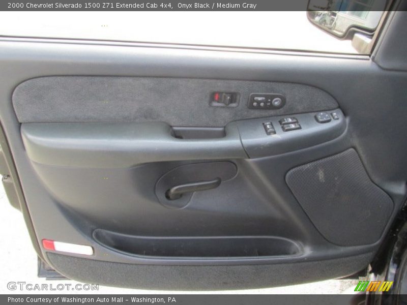 Onyx Black / Medium Gray 2000 Chevrolet Silverado 1500 Z71 Extended Cab 4x4