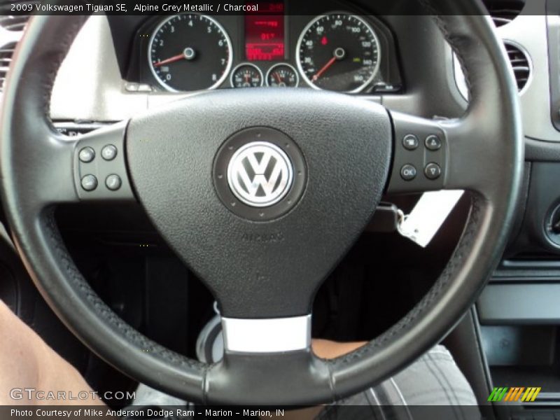 Alpine Grey Metallic / Charcoal 2009 Volkswagen Tiguan SE