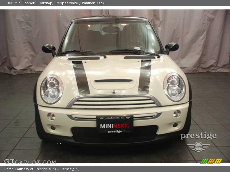 Pepper White / Panther Black 2006 Mini Cooper S Hardtop