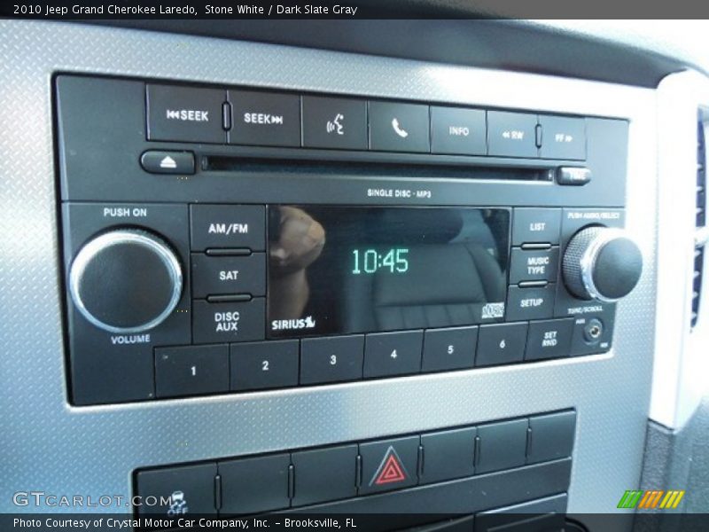 Stone White / Dark Slate Gray 2010 Jeep Grand Cherokee Laredo