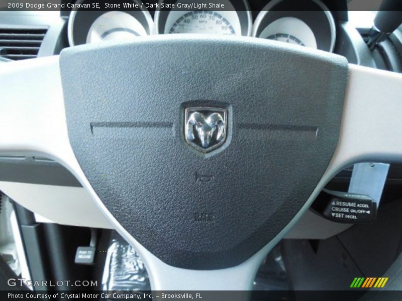 Stone White / Dark Slate Gray/Light Shale 2009 Dodge Grand Caravan SE