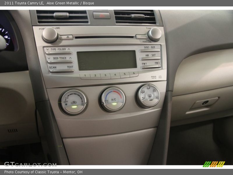 Aloe Green Metallic / Bisque 2011 Toyota Camry LE