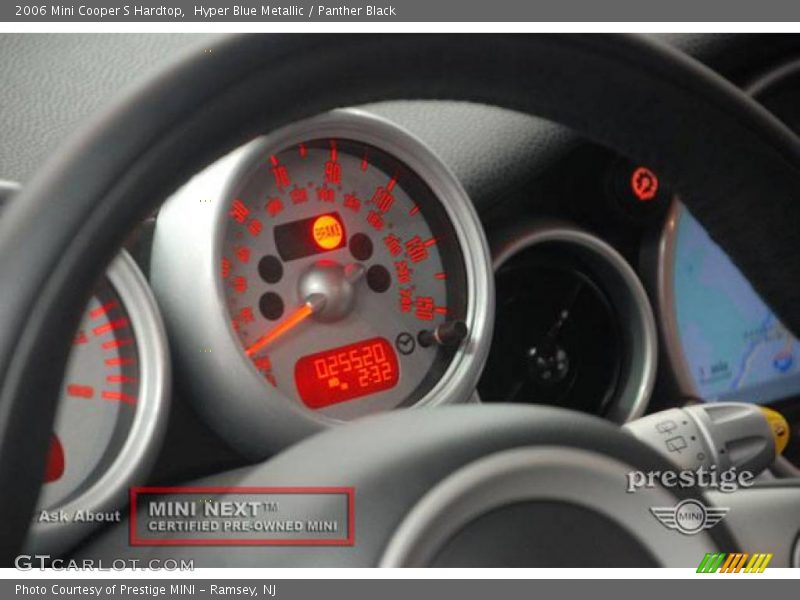Hyper Blue Metallic / Panther Black 2006 Mini Cooper S Hardtop