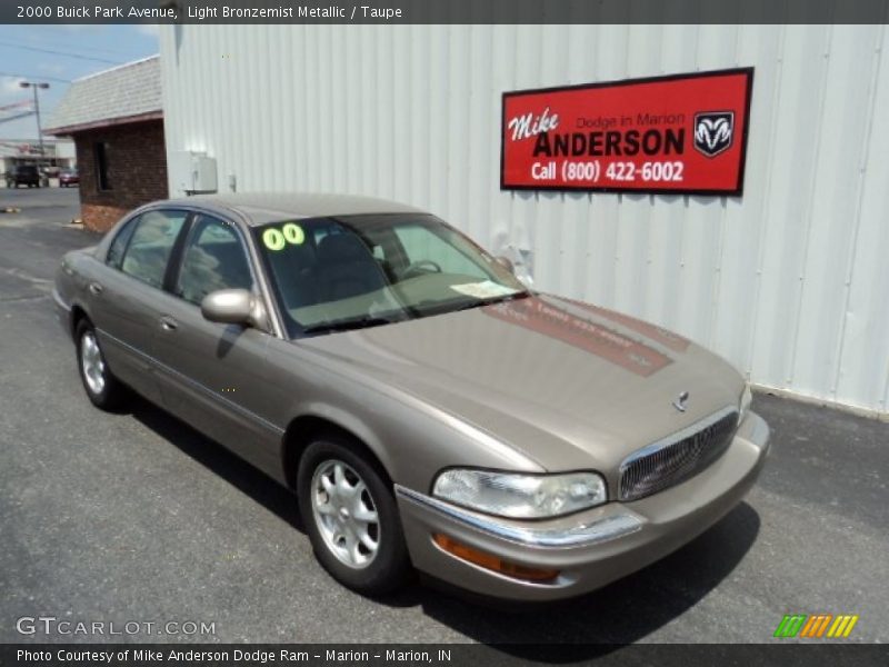 Light Bronzemist Metallic / Taupe 2000 Buick Park Avenue