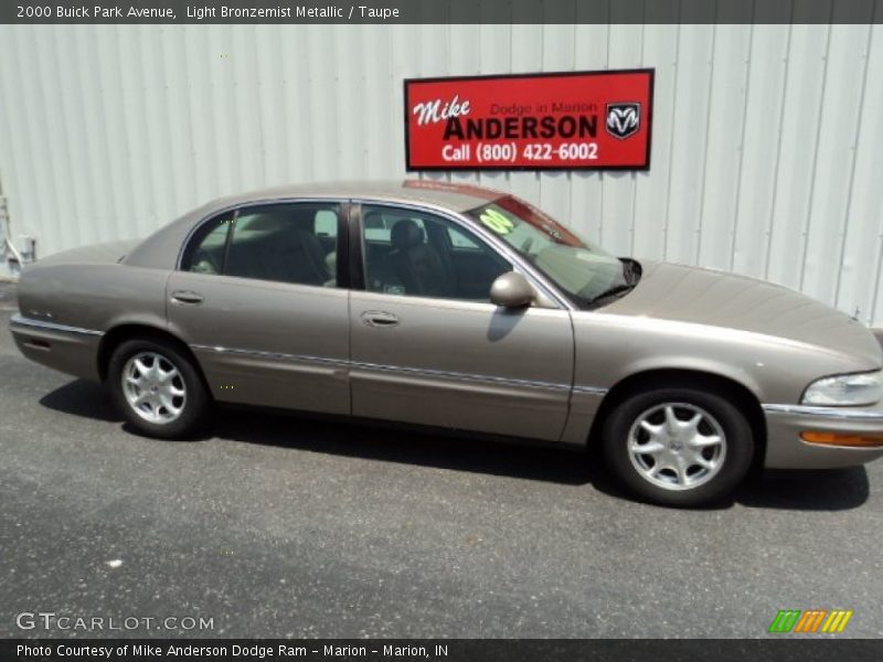 Light Bronzemist Metallic / Taupe 2000 Buick Park Avenue
