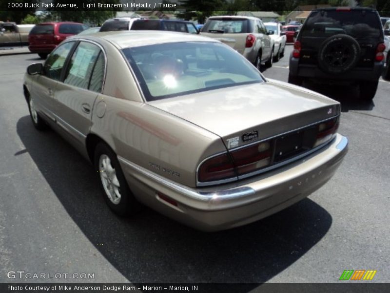 Light Bronzemist Metallic / Taupe 2000 Buick Park Avenue