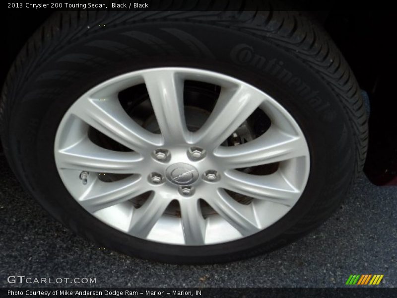 Black / Black 2013 Chrysler 200 Touring Sedan