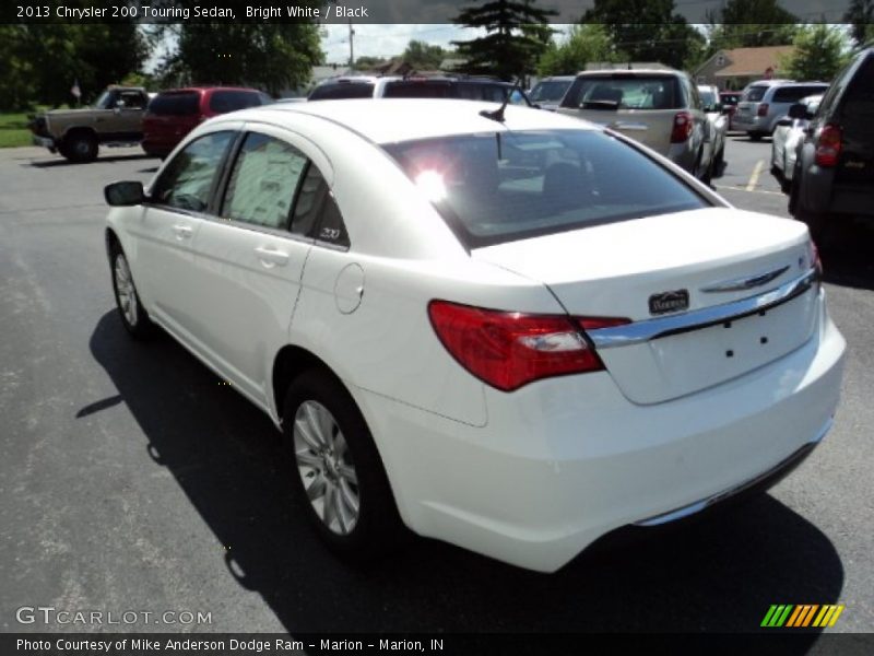 Bright White / Black 2013 Chrysler 200 Touring Sedan