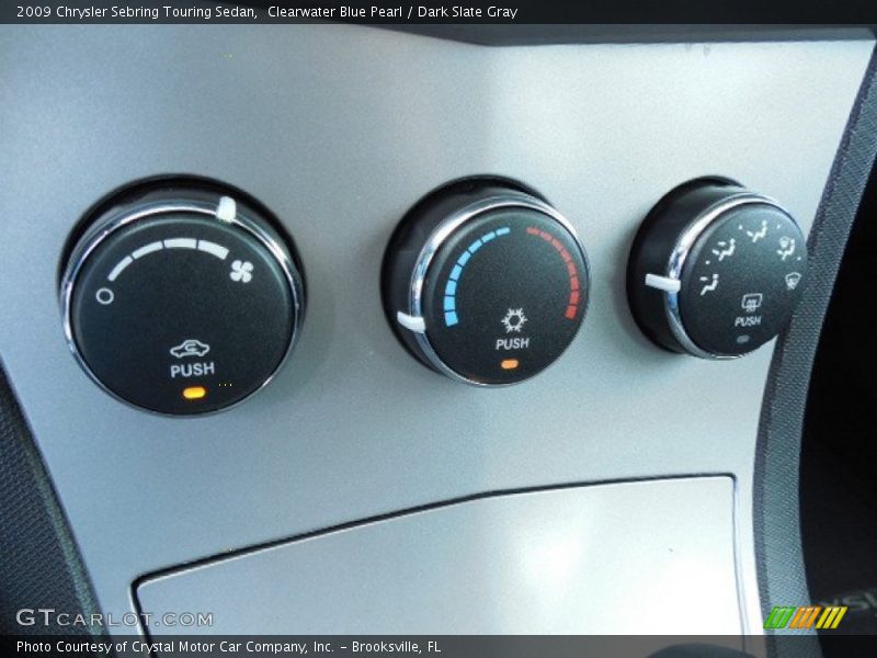 Controls of 2009 Sebring Touring Sedan