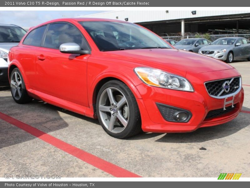 Passion Red / R Design Off Black/Calcite Flextec 2011 Volvo C30 T5 R-Design
