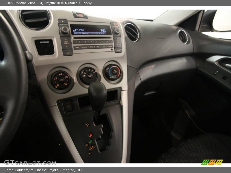 Mystic Blue Metallic / Ebony 2009 Pontiac Vibe 2.4