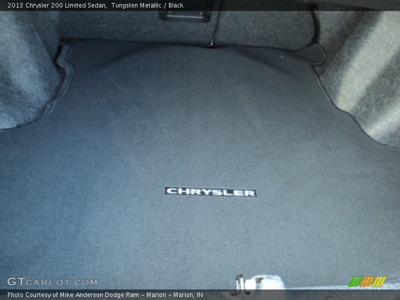 Tungsten Metallic / Black 2013 Chrysler 200 Limited Sedan
