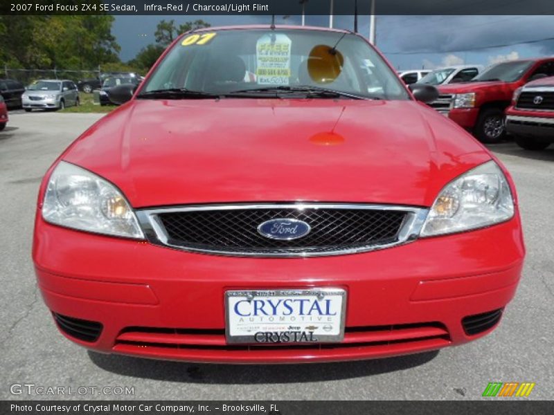 Infra-Red / Charcoal/Light Flint 2007 Ford Focus ZX4 SE Sedan
