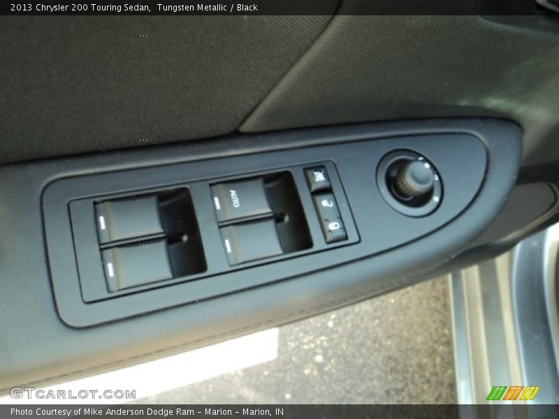 Tungsten Metallic / Black 2013 Chrysler 200 Touring Sedan