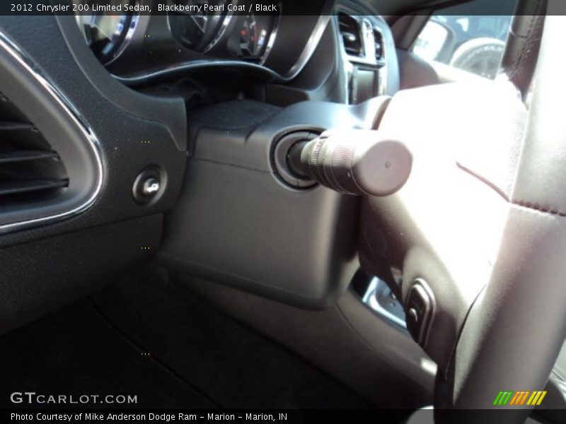 Blackberry Pearl Coat / Black 2012 Chrysler 200 Limited Sedan