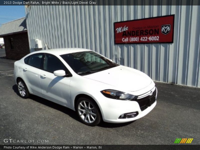 Bright White / Black/Light Diesel Gray 2013 Dodge Dart Rallye