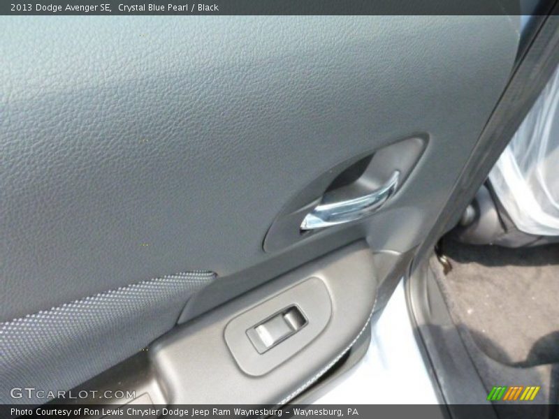 Crystal Blue Pearl / Black 2013 Dodge Avenger SE
