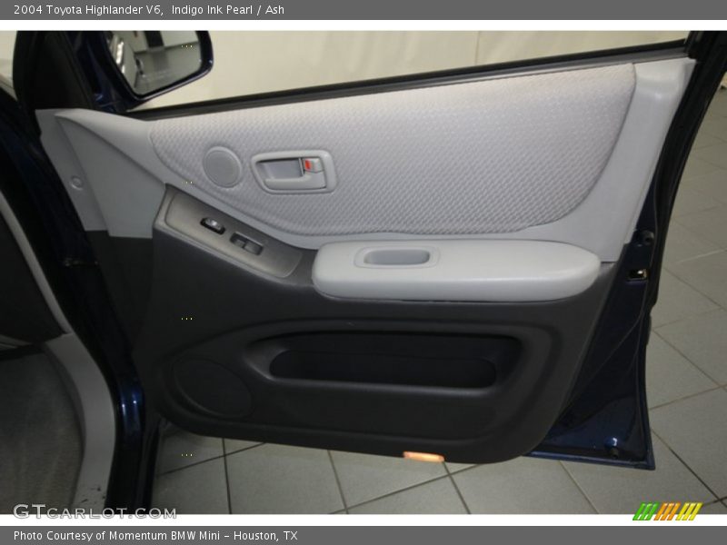 Indigo Ink Pearl / Ash 2004 Toyota Highlander V6