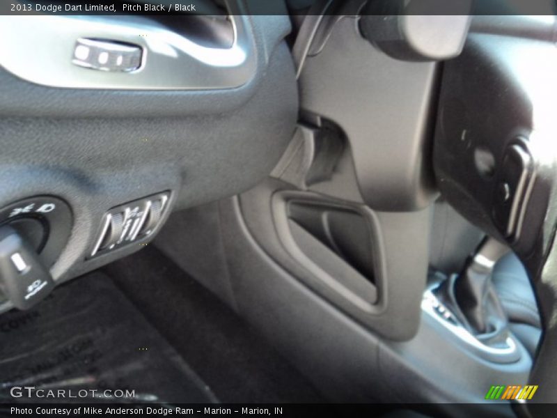 Pitch Black / Black 2013 Dodge Dart Limited