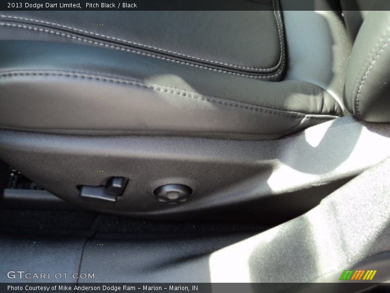Pitch Black / Black 2013 Dodge Dart Limited