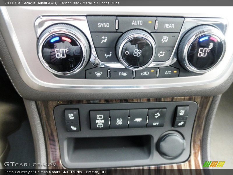 Controls of 2014 Acadia Denali AWD