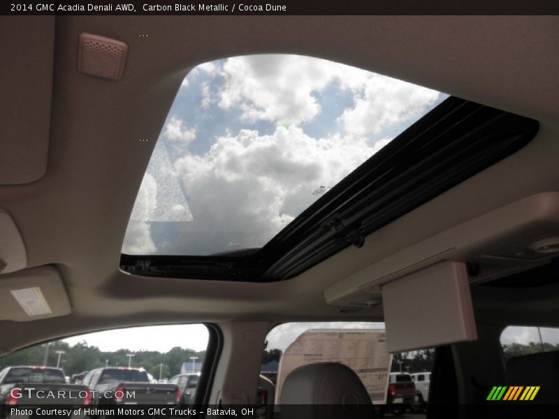 Sunroof of 2014 Acadia Denali AWD