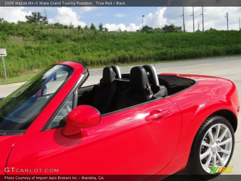 True Red / Black 2006 Mazda MX-5 Miata Grand Touring Roadster