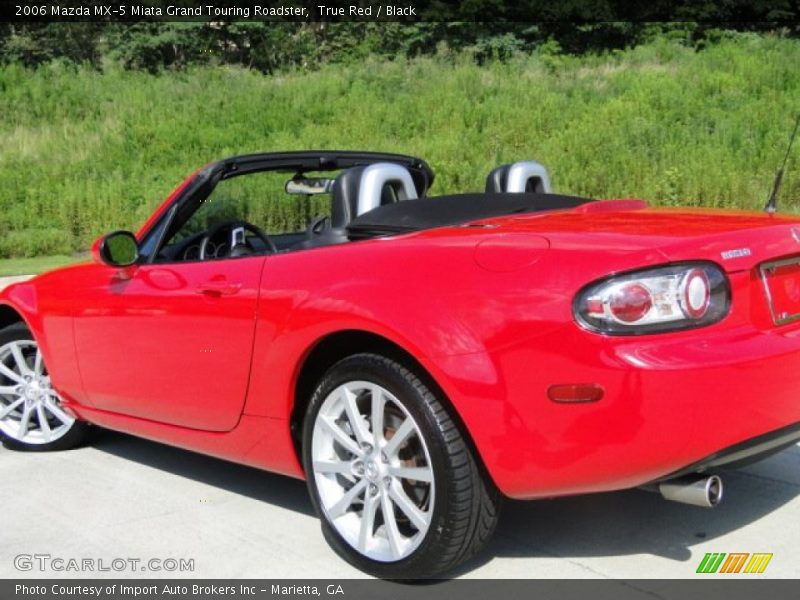 True Red / Black 2006 Mazda MX-5 Miata Grand Touring Roadster