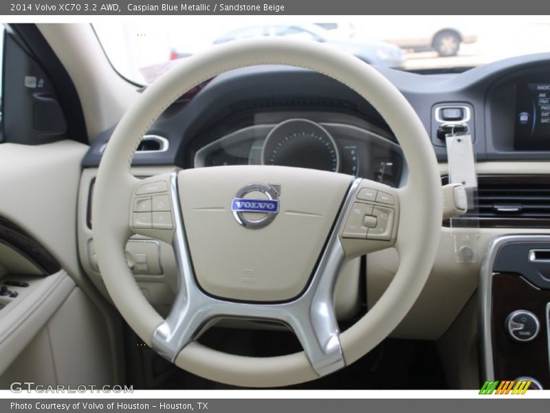  2014 XC70 3.2 AWD Steering Wheel