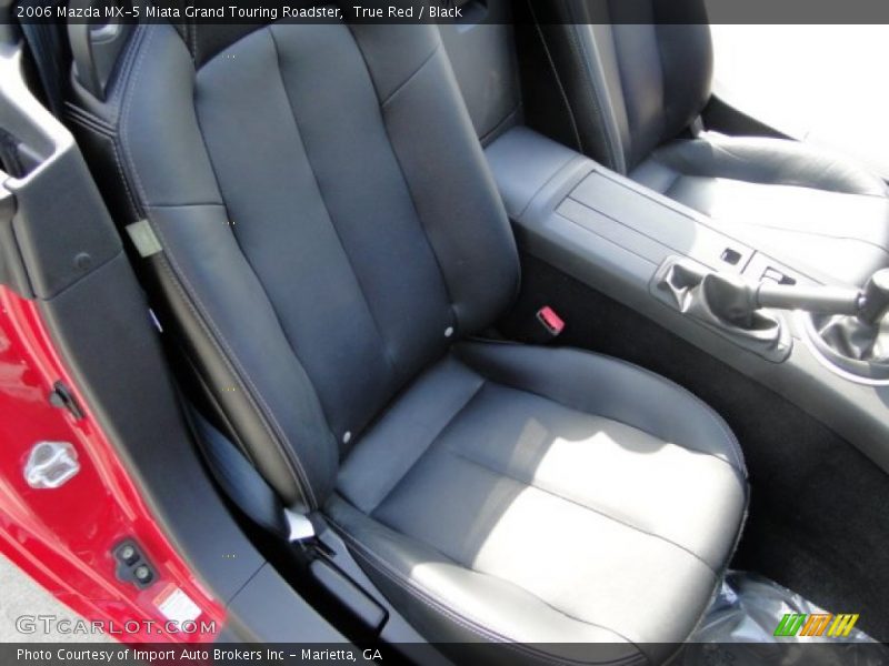 True Red / Black 2006 Mazda MX-5 Miata Grand Touring Roadster