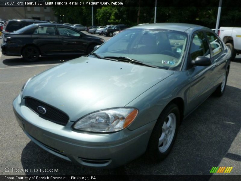 Light Tundra Metallic / Medium/Dark Pebble 2007 Ford Taurus SE