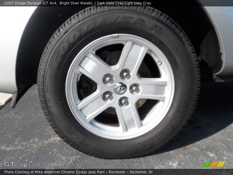 Bright Silver Metallic / Dark Slate Gray/Light Slate Gray 2007 Dodge Durango SLT 4x4