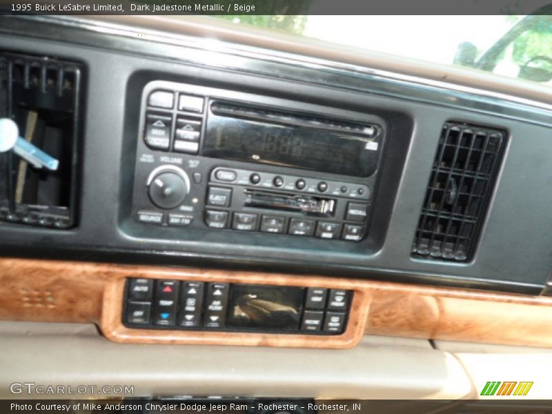 Dark Jadestone Metallic / Beige 1995 Buick LeSabre Limited