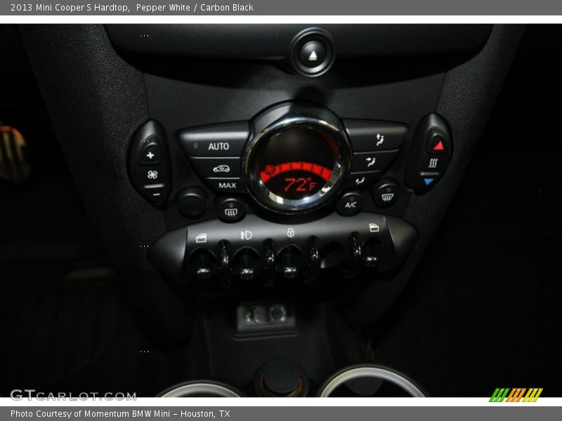 Pepper White / Carbon Black 2013 Mini Cooper S Hardtop