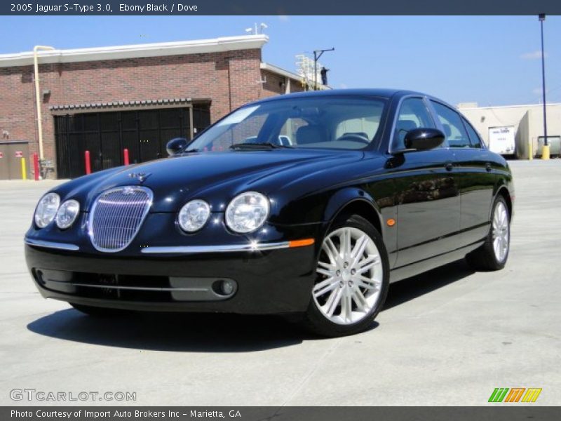 Ebony Black / Dove 2005 Jaguar S-Type 3.0