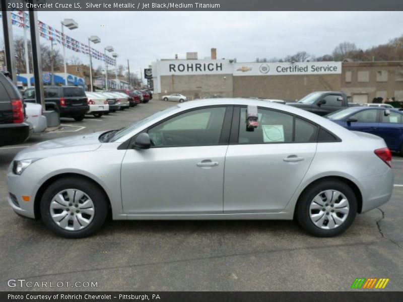 Silver Ice Metallic / Jet Black/Medium Titanium 2013 Chevrolet Cruze LS