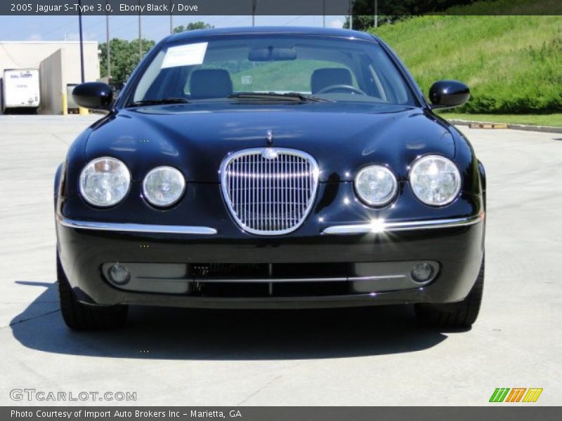 Ebony Black / Dove 2005 Jaguar S-Type 3.0