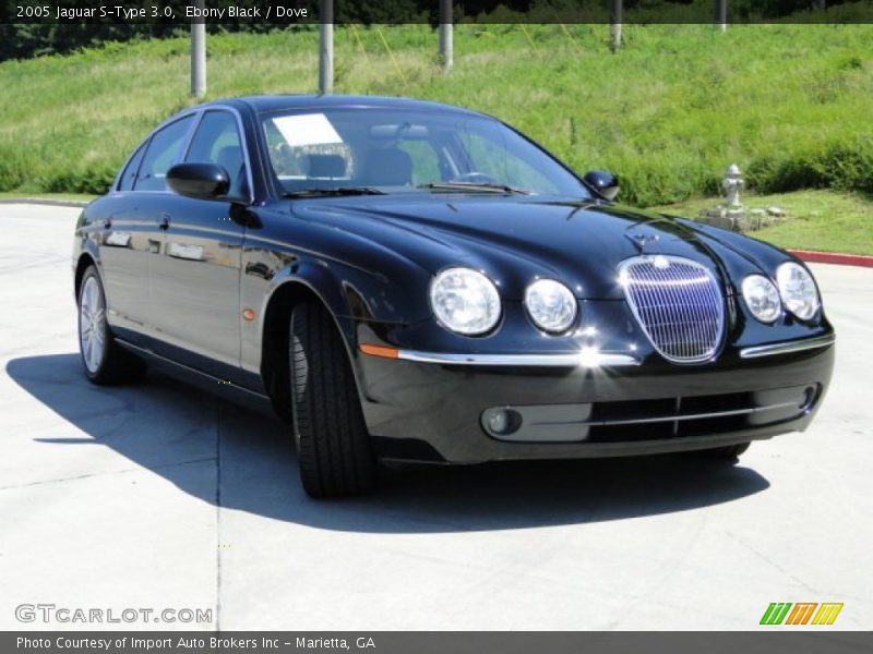 Ebony Black / Dove 2005 Jaguar S-Type 3.0