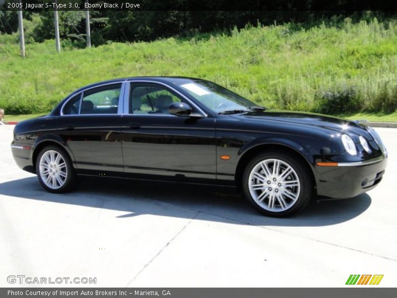 Ebony Black / Dove 2005 Jaguar S-Type 3.0
