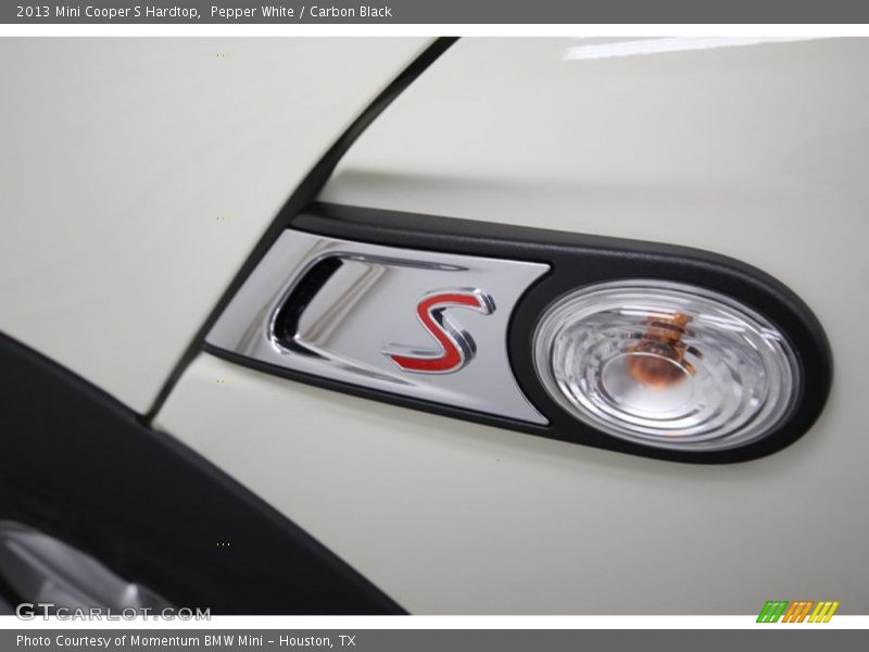 Pepper White / Carbon Black 2013 Mini Cooper S Hardtop