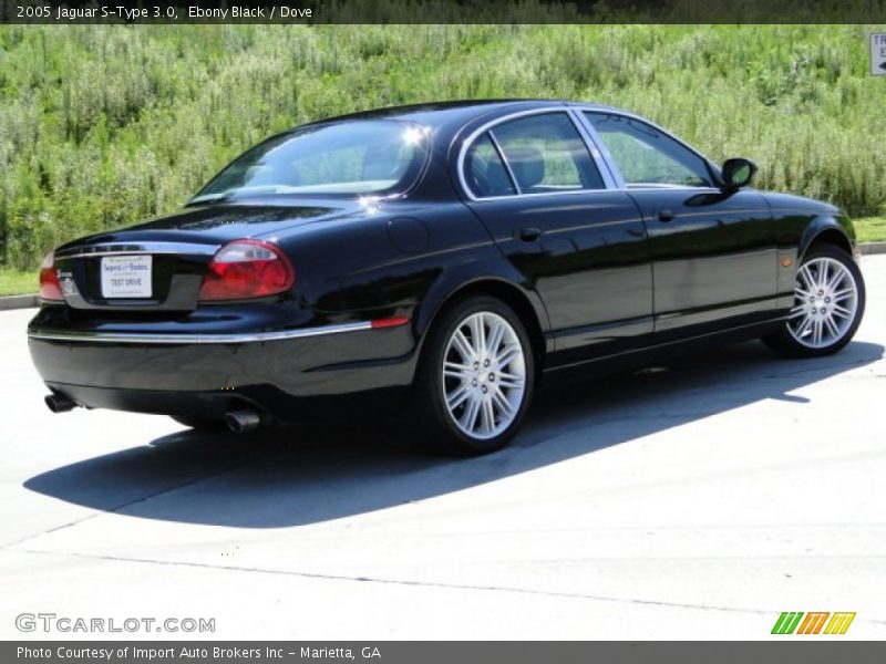 Ebony Black / Dove 2005 Jaguar S-Type 3.0