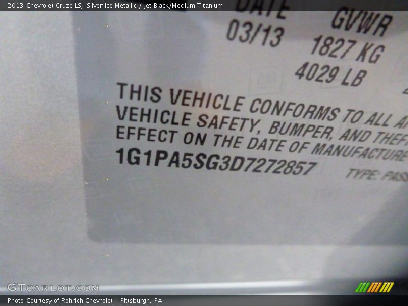 Silver Ice Metallic / Jet Black/Medium Titanium 2013 Chevrolet Cruze LS