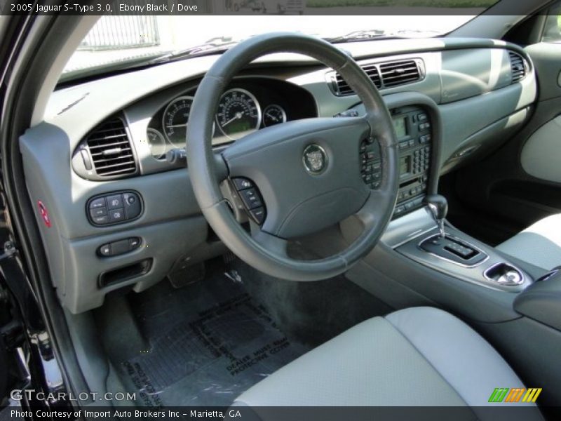 Ebony Black / Dove 2005 Jaguar S-Type 3.0