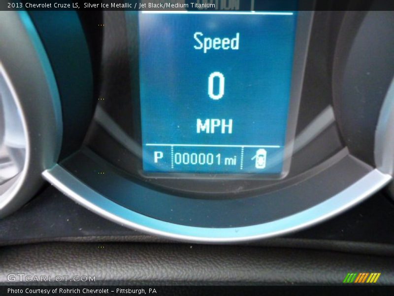 Silver Ice Metallic / Jet Black/Medium Titanium 2013 Chevrolet Cruze LS
