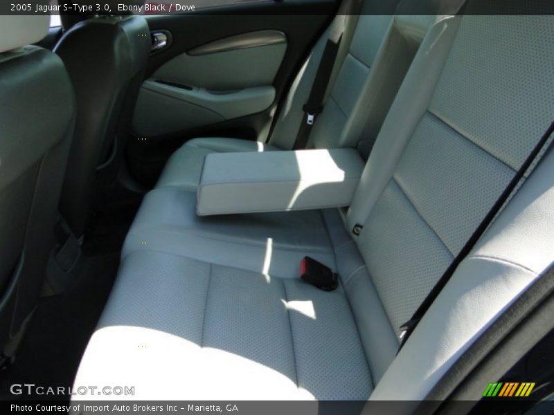 Ebony Black / Dove 2005 Jaguar S-Type 3.0