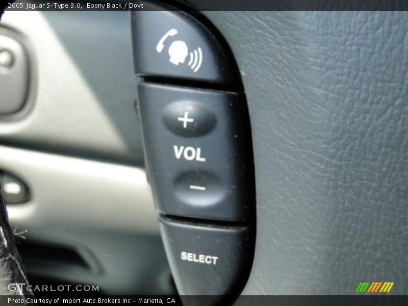 Ebony Black / Dove 2005 Jaguar S-Type 3.0