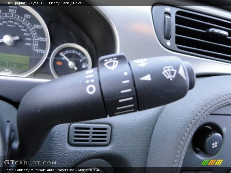 Ebony Black / Dove 2005 Jaguar S-Type 3.0